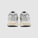 ⁦Asics Gel Kayano 14 201A457-101 - נעלי אקסיקס⁩ – תמונה ⁦5⁩