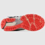 ⁦New Balance 1906A Grey - נעלי ניו באלאנס⁩ – תמונה ⁦7⁩