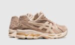 ⁦Asics Gel-Kayano 14 Simply Taupe Oatmeal - נעלי אסיקס⁩ – תמונה ⁦2⁩