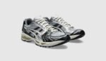 ⁦ASICS GEL-Kayano 14 Black Glacier Grey Silver Black - נעלי אסיקס⁩ – תמונה ⁦3⁩