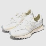 ⁦NEW BALANCE 327 white pack - נעלי ניו באלאנס⁩ – תמונה ⁦3⁩
