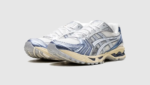 ⁦Asics Gel-Kayano 14 Cream Metallic Blue - נעלי אקסיקס⁩ – תמונה ⁦2⁩