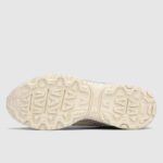 ⁦Asics Gel-Venture 6 Story mfg. Vanilla Violet Quartz - נעלי אקסיקס⁩ – תמונה ⁦3⁩