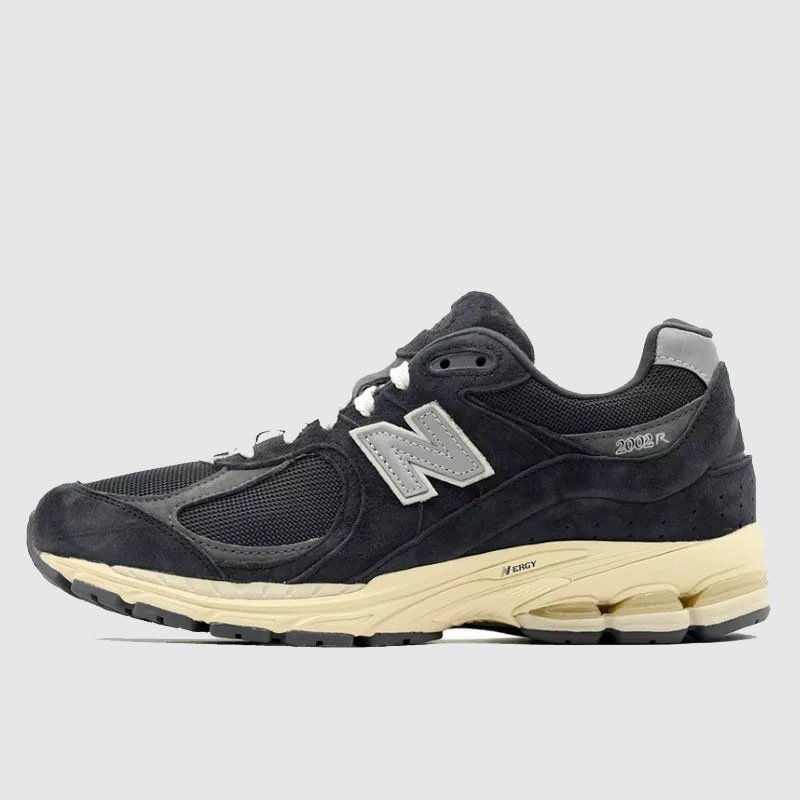 new-balance-2002r-phantom-3 New Balance 2002R Phantom - נעלי ניו באלאנס – תמונה 1