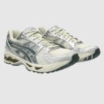 ⁦Asics Kayano 14 Birch Dark Pewter - נעלי אסיקס⁩ – תמונה ⁦4⁩