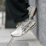 ⁦Asics Kayano 14 Birch Dark Pewter - נעלי אסיקס⁩ – תמונה ⁦6⁩